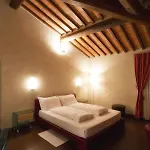 Relais Casanova * San Gusme